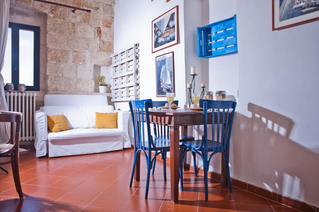 Levante Rooms Полиньяно-а-Маре Экстерьер фото