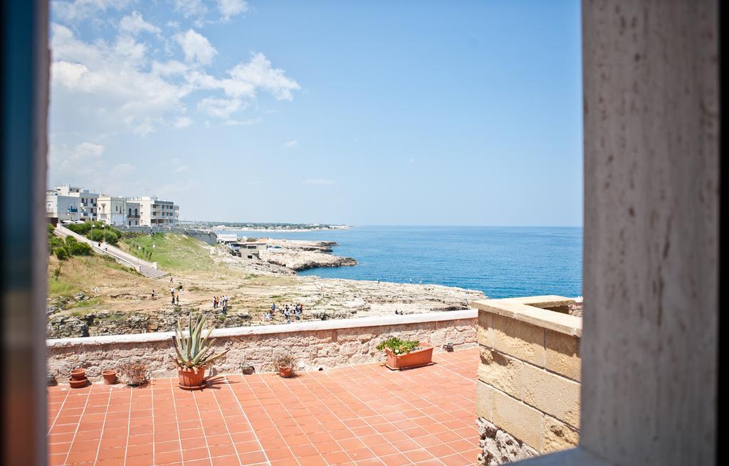 Levante Rooms Полиньяно-а-Маре Экстерьер фото